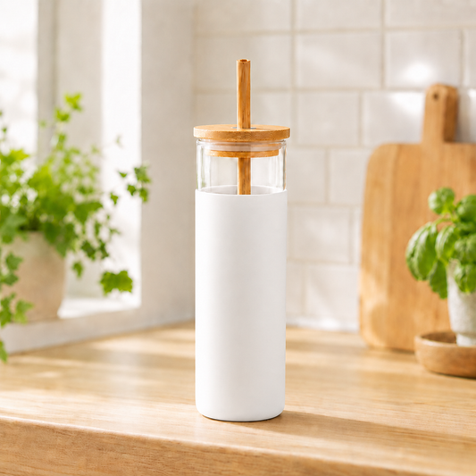 Tumbler verre borosilicaté avec manchon silicone anti-brûlure, couvercle bambou et paille bambou réutilisable