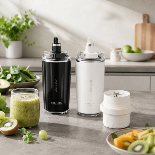 Blender portable Inox 304 coloris noir et blanc, smoothie vert et fruits frais, bloc lames amovible visible